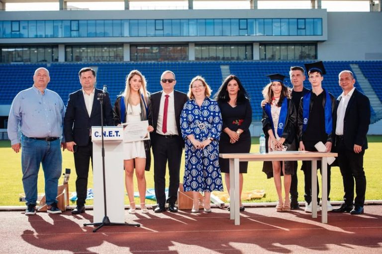 Șefii de promoție CNET 2025