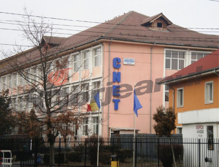 Elev de la CNET, printre câştigătorii concursului „Uniunea Europeană în 10 cuvinte”