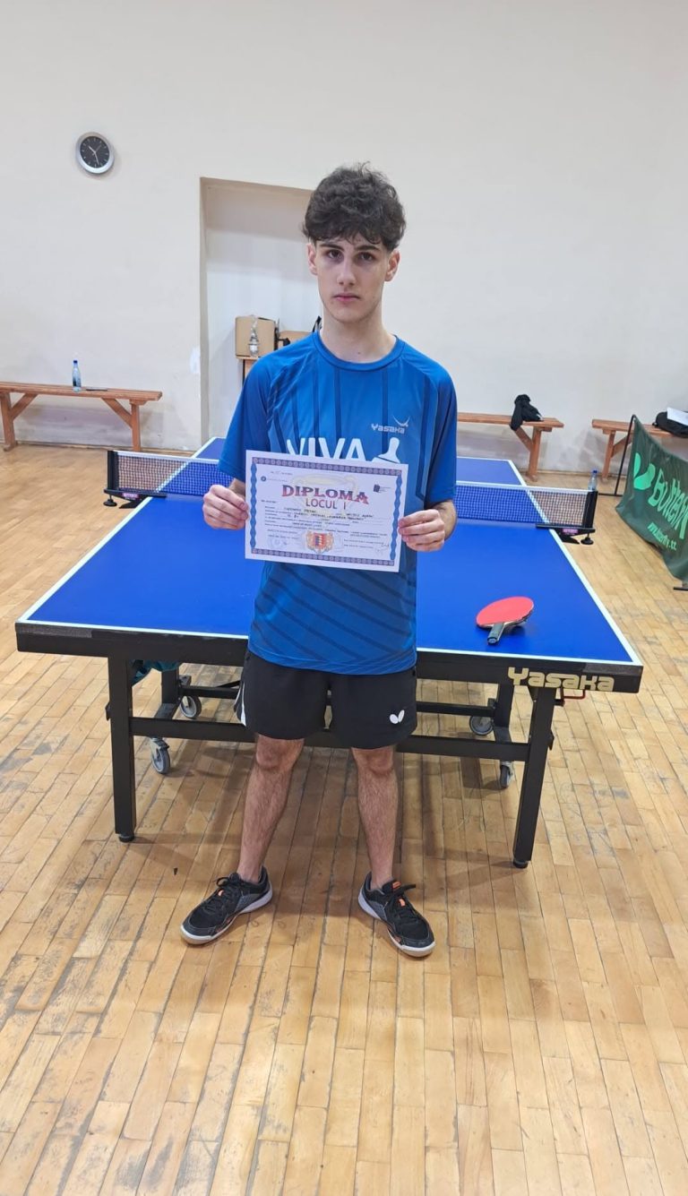 Maria Bălăsoiu și Ștefan Cristian Cojocaru, locul I la tenis de masă și calificare la etapa națională