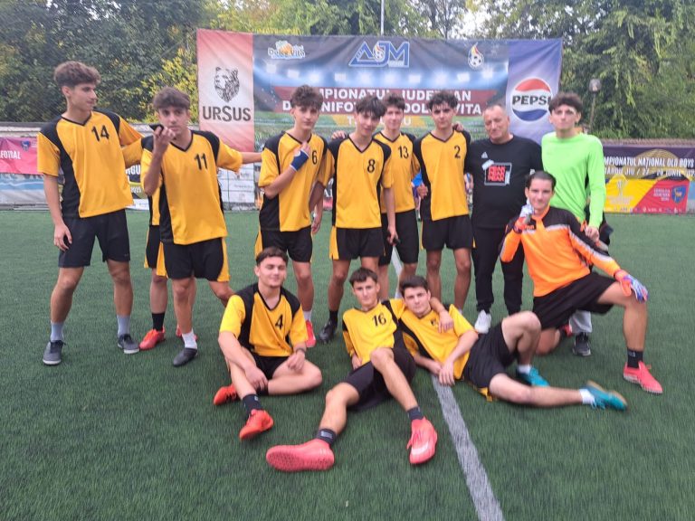 Echipa de fotbal băieți, calificată în turul al II-lea la „Cupa Liceelor”