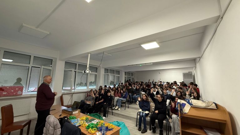 Caravana Politehnica București la CNET