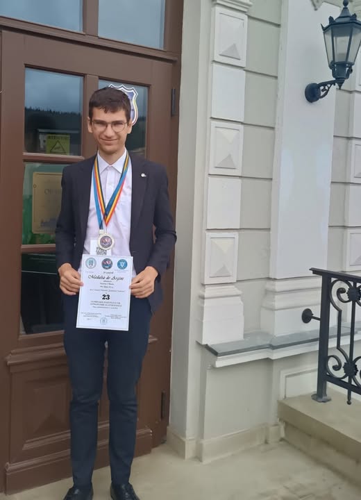 Mario Scurtu – medalie de argint la Olimpiada Națională de Astronomie și Astrofizică