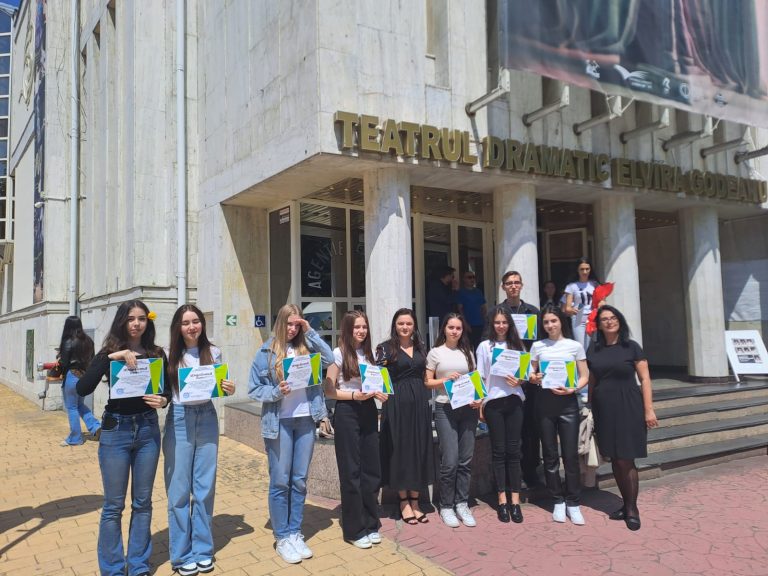 Mențiune la Festivalul de teatru „Picături de suflet” – ediția a IV-a