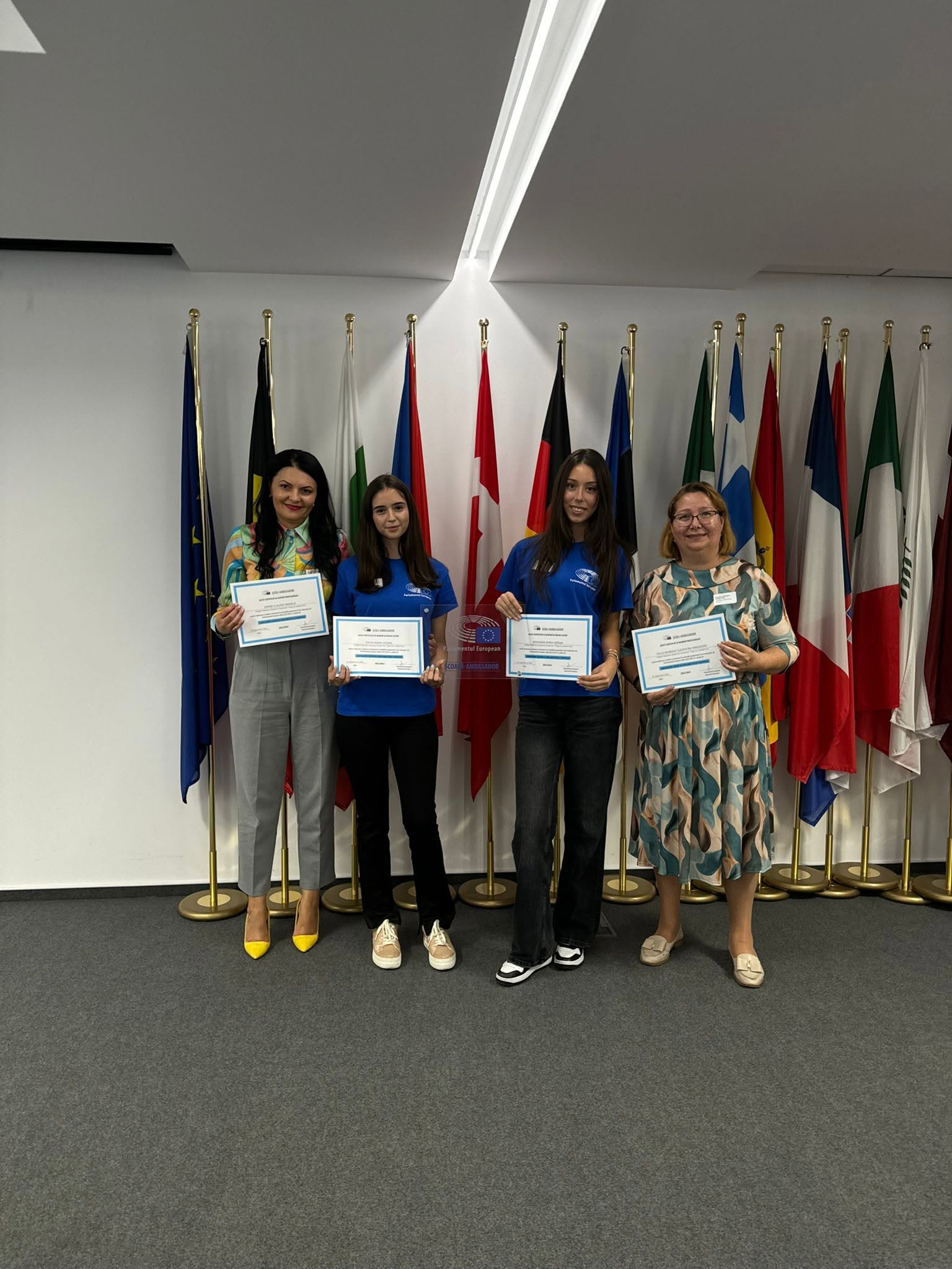 CNET a primit titlul de Școală Ambasador a Parlamentului European – fotografia 3