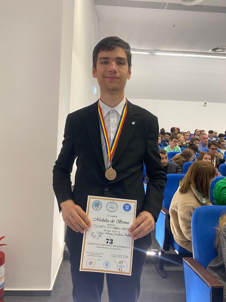 Trei medalii de argint și una de bronz pentru liceenii din Gorj la Olimpiada Națională de Matematică