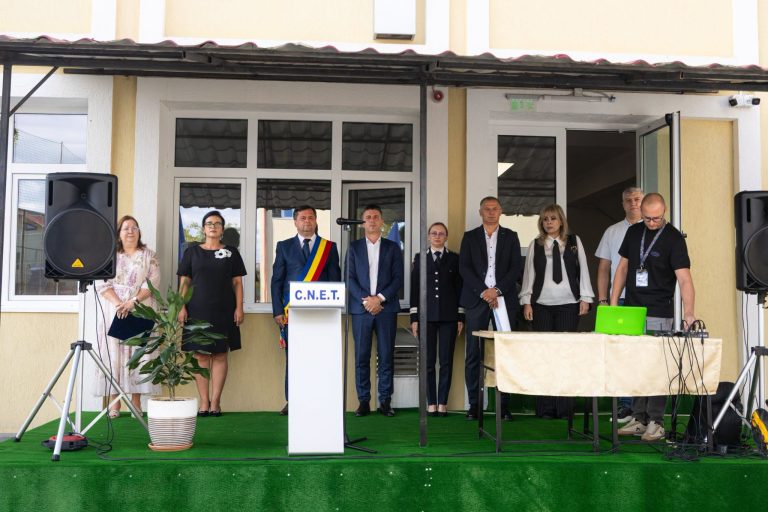 Început de an școlar la CNET – emoție, zâmbete și bucuria revederii